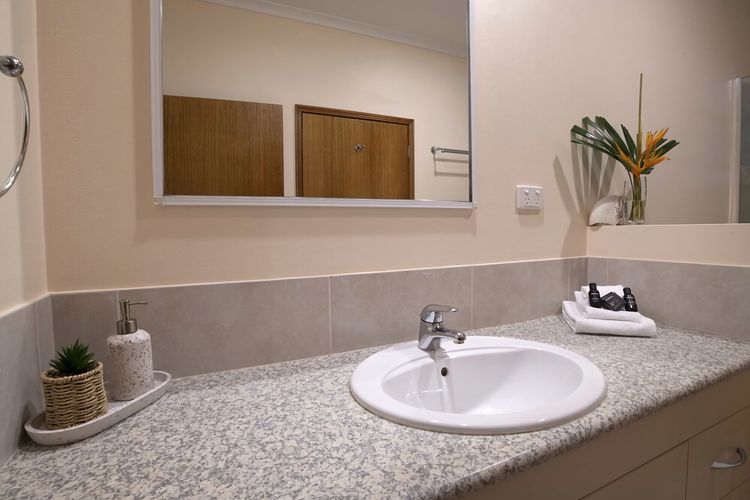 Latitude 17 Suite 4