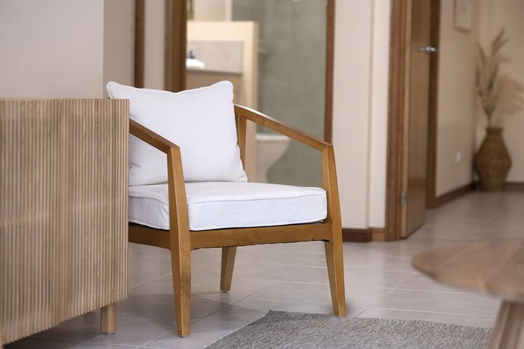 Latitude 17 Suite 4