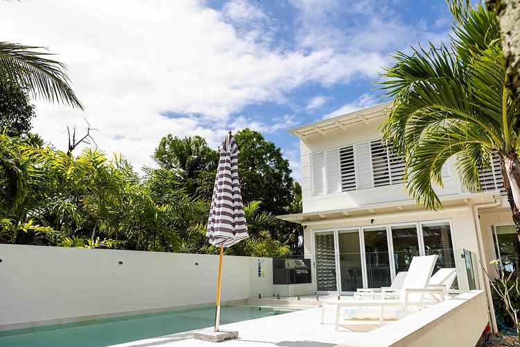 The White House Mission Beach