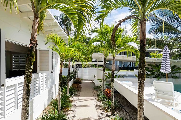 The White House Mission Beach