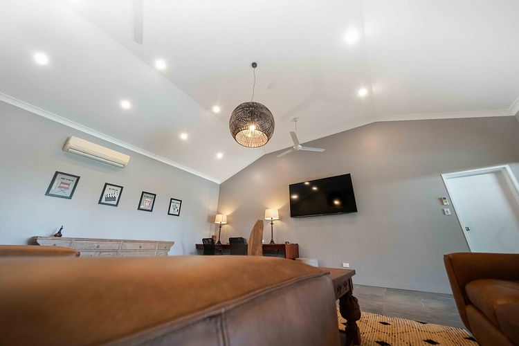 Tranquility Upstairs Suite