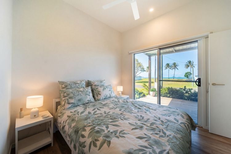 The Beach House – Tully Heads