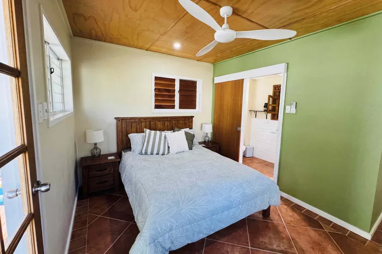 Tropical Retreat on Reid
