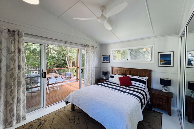 Tropical Retreat on Reid