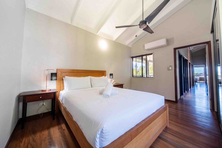 Island Vista Retreat