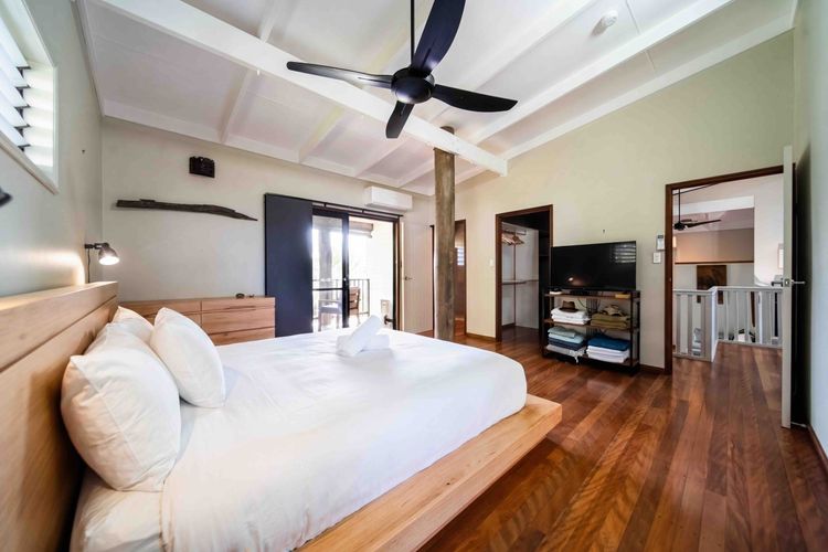 Island Vista Retreat