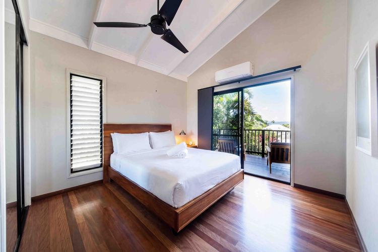 Island Vista Retreat
