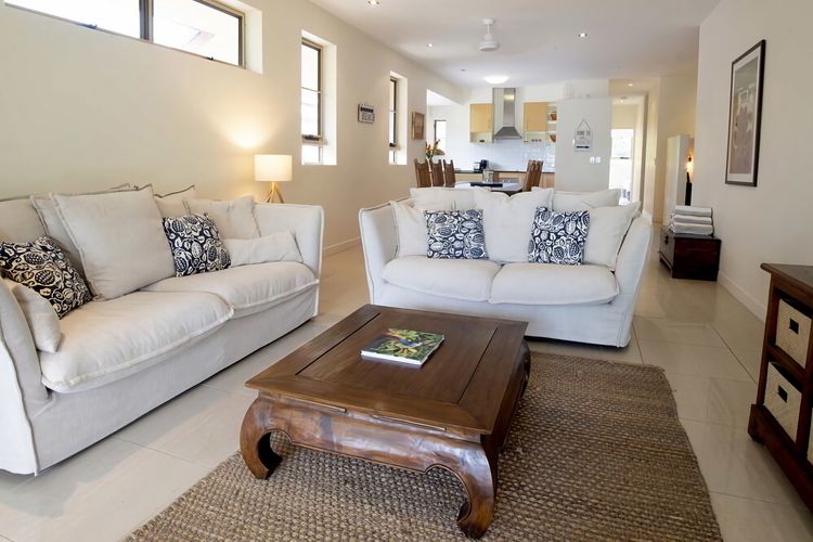 Beach House Apartment No 5