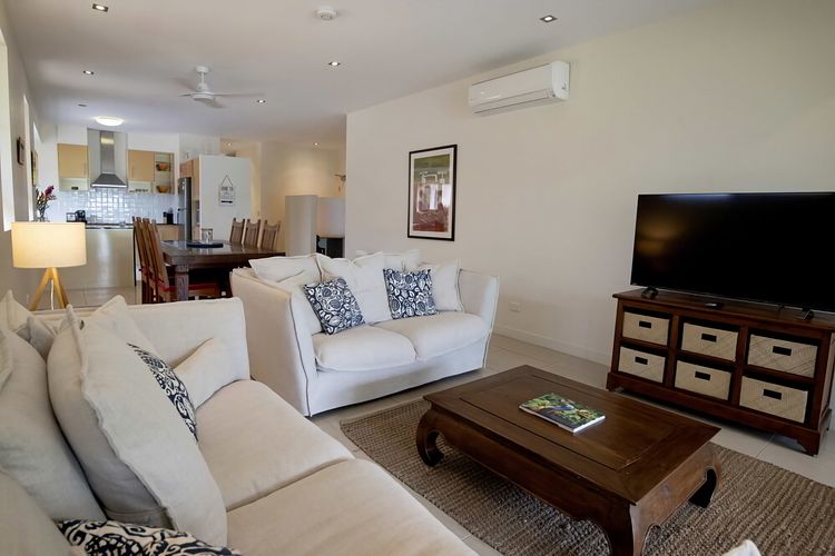 Beach House Apartment No 5