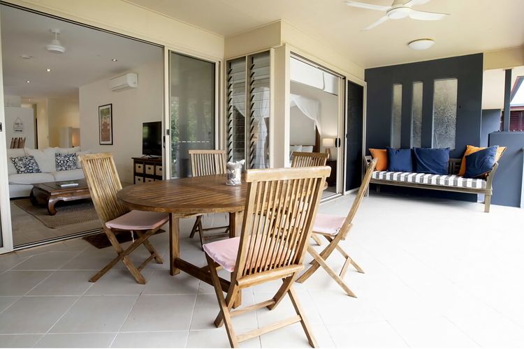 Beach House Apartment No 5