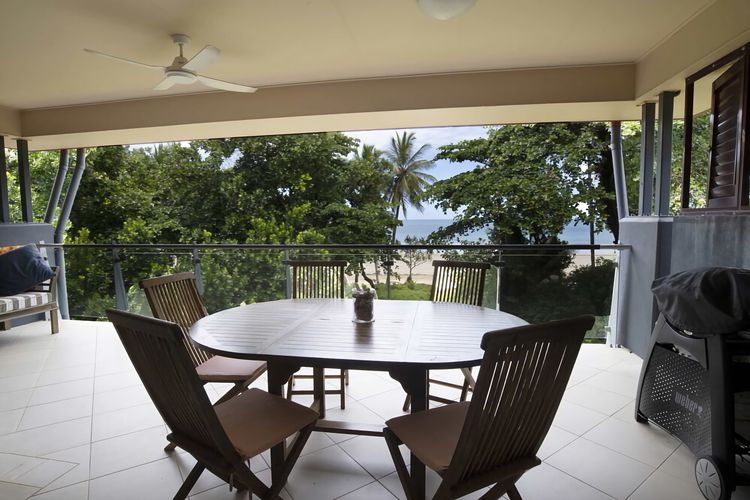 Beach House Apartment No 5