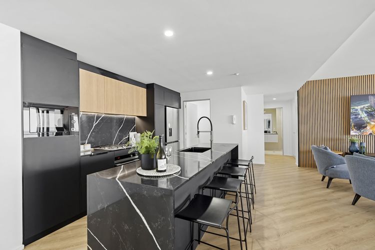Fully equipped modern kitchen