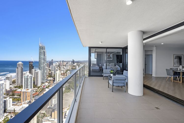 Enjoy your morning coffee in our spacious balcony overlooking the ocean and the city
