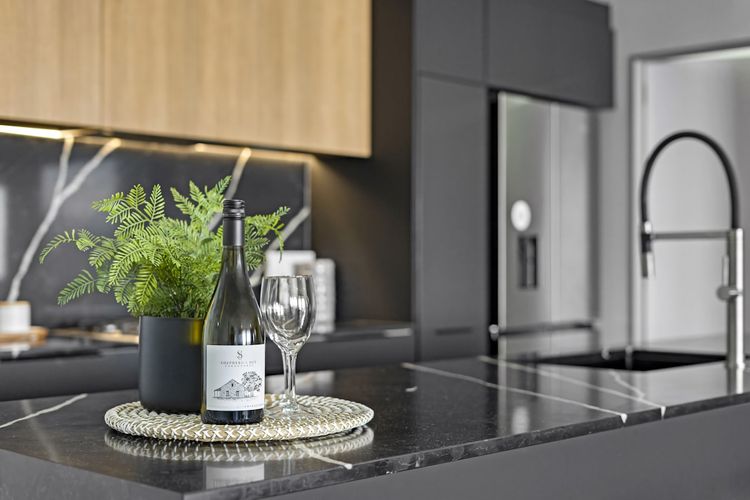 Fully equipped modern kitchen