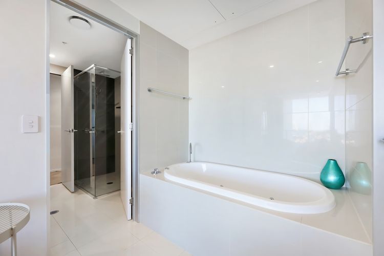 Avalon – 2 Bed 1 bath River View