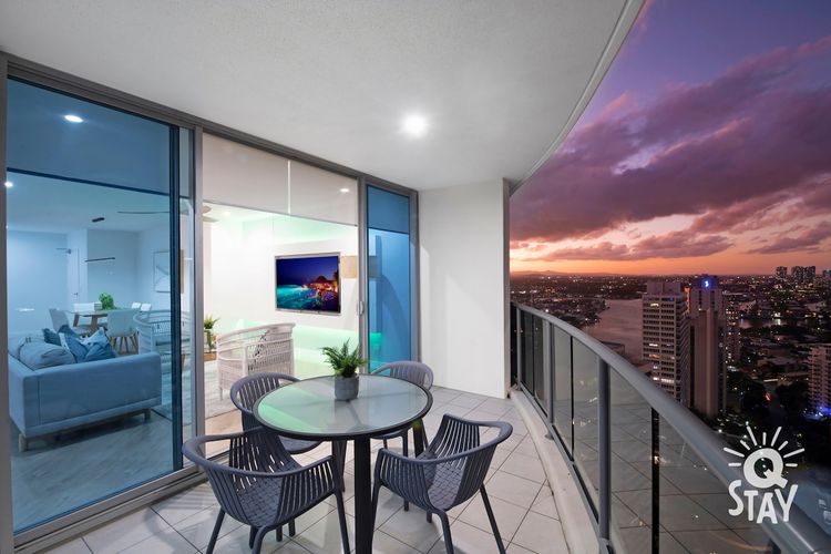 Chevron Renaissance 3 Bedroom Executive Sub Penthouse