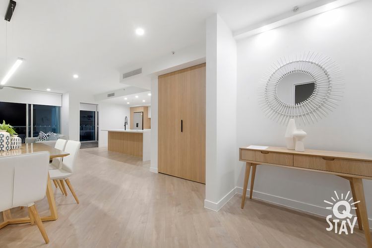 Chevron Renaissance 3 Bedroom Executive Sub Penthouse