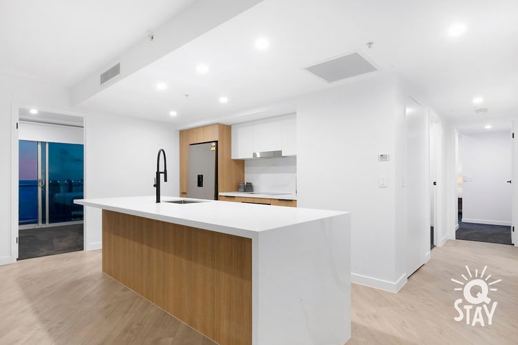 Chevron Renaissance 3 Bedroom Executive Sub Penthouse