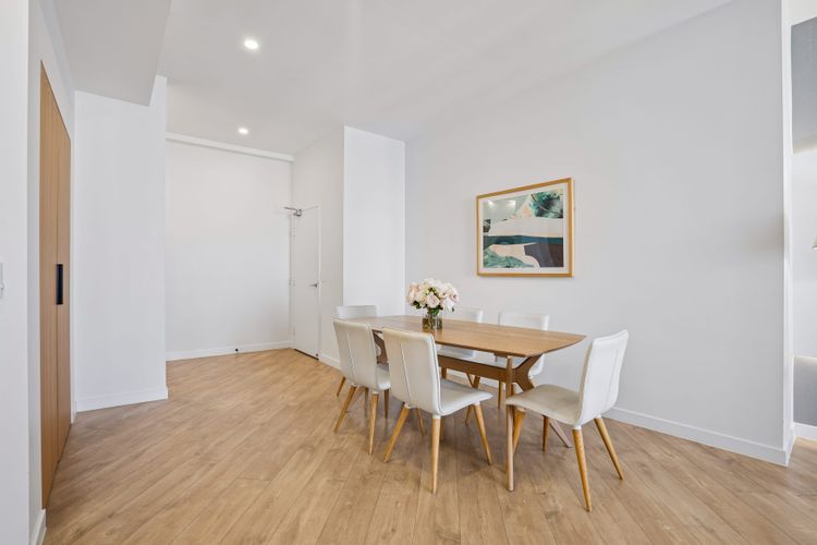 Chevron Renaissance 3 Bedroom Executive Sub Penthouse