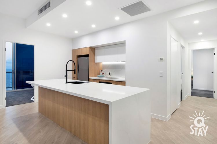 Chevron Renaissance 3383 – 3 Bedroom Executive Sub Penthouse