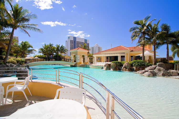 Chevron Renaissance 3383 – 3 Bedroom Executive Sub Penthouse