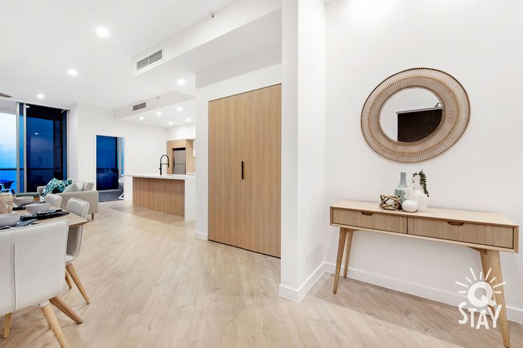 Chevron Renaissance 3383 – 3 Bedroom Executive Sub Penthouse