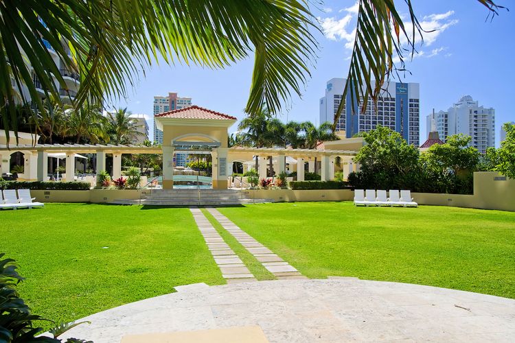 Chevron Renaissance 3383 – 3 Bedroom Executive Sub Penthouse