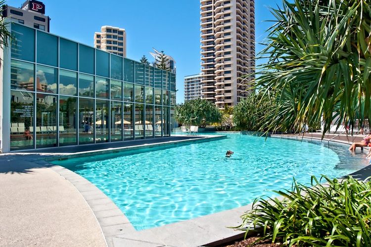 Q1 Resort – One Bedroom Apartment