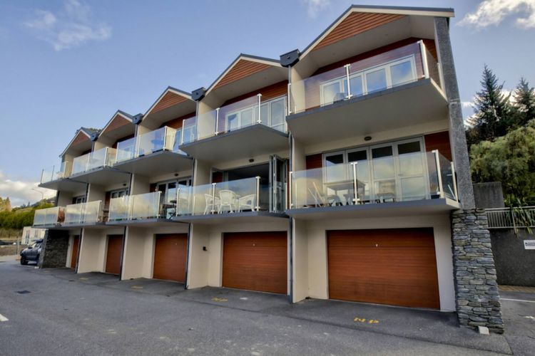 Block 1 - apt 4 is second from the right