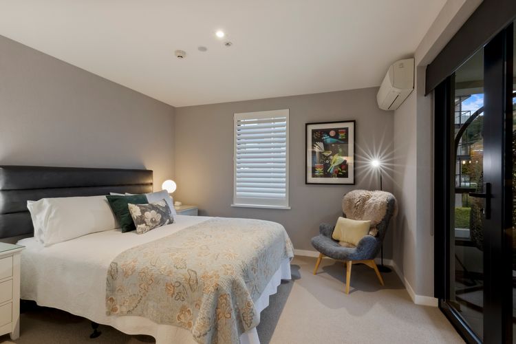 Apt 7- 2BR Alpine Outlook @ Coronet Peak