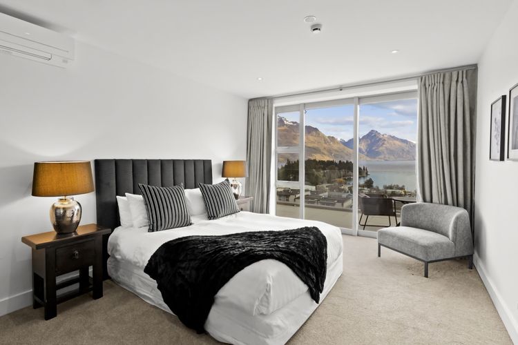 Bedroom 2 with ensuite