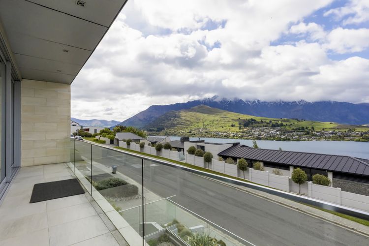 Views of the Lake and Remarkables Mountain Range