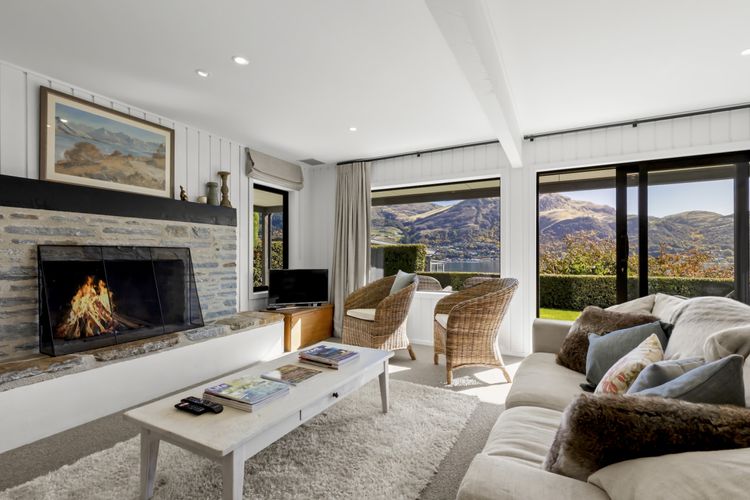 Living Area with open fireplace