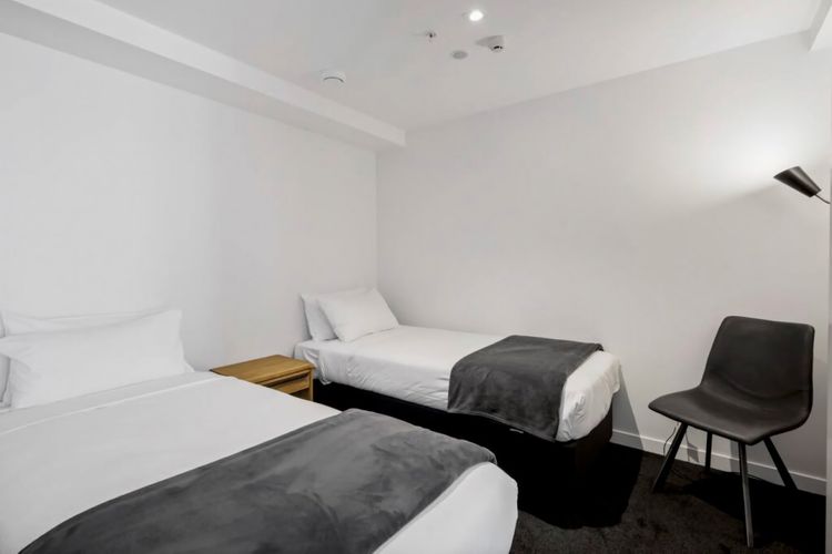 Twin Room (can be made up as a king on request)