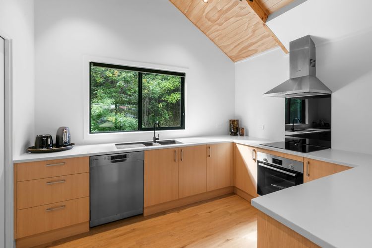 Central Queenstown Apt 13a – walk to town