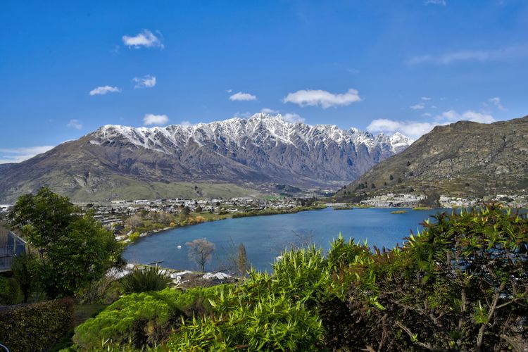Fantastic views of the Remarkables Mountain Range