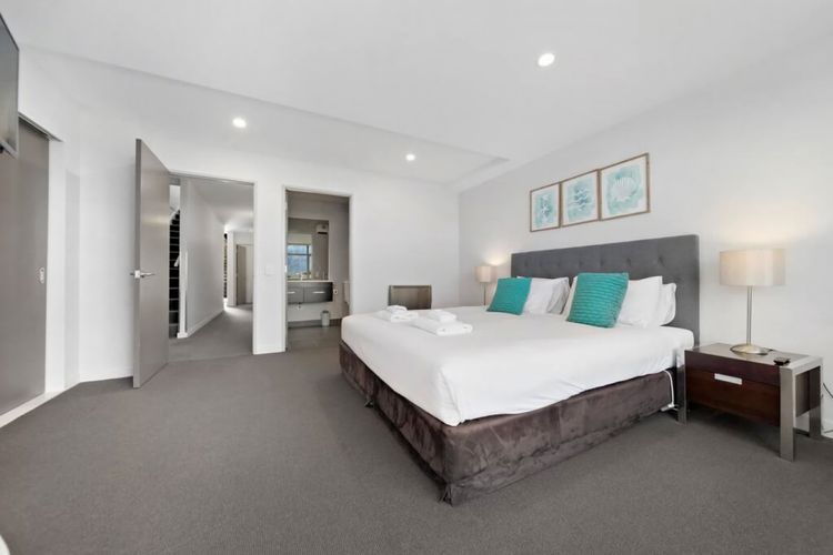 Large master suite with ensuite