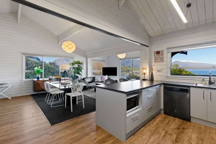 The Sanctuary 2 – Multi-Apartment Retreat