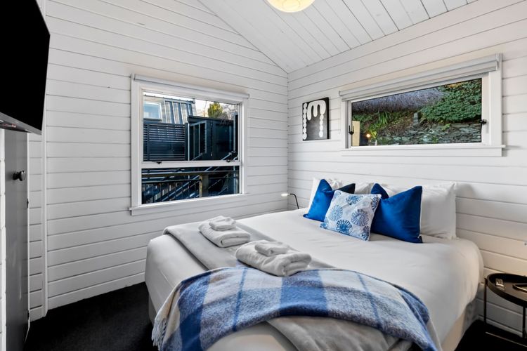 The Sanctuary 2 – Multi-Apartment Retreat