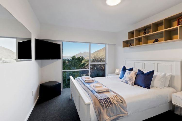 The Sanctuary 2 – Multi-Apartment Retreat