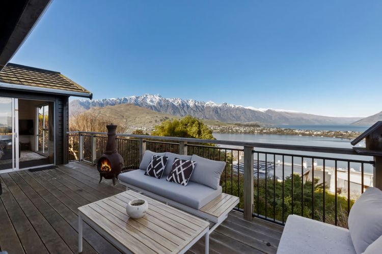 The Sanctuary – 4pax – Lake view