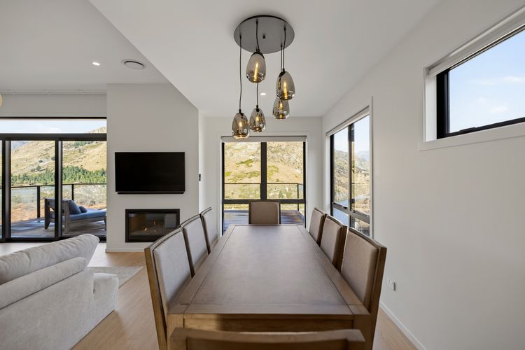 Powder Ridge Alpine Retreat