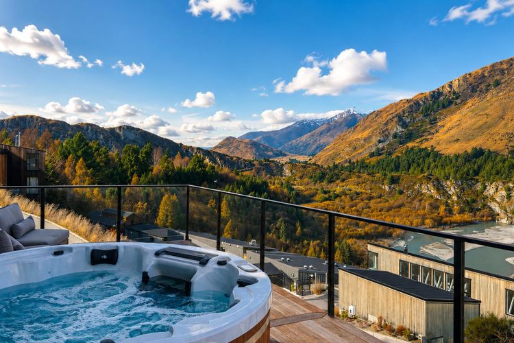 Powder Ridge Alpine Retreat