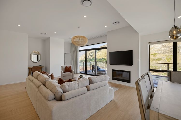 Powder Ridge Alpine Retreat