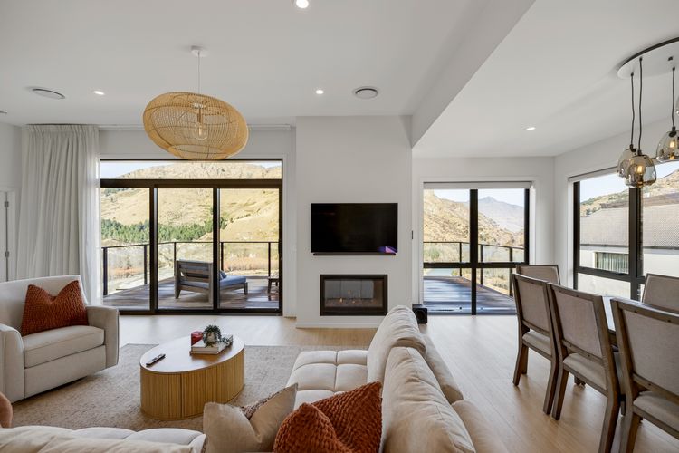 Powder Ridge Alpine Retreat