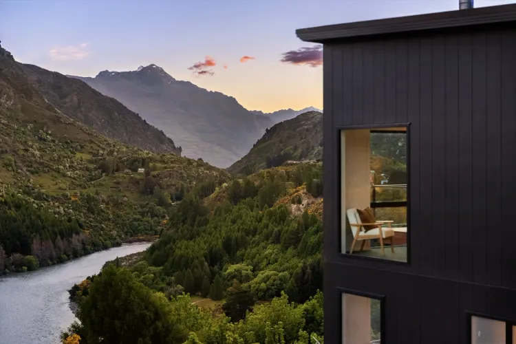 Powder Ridge Alpine Retreat