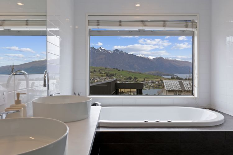 Alpine 75 Estate – Queenstown Hill 7 Bed