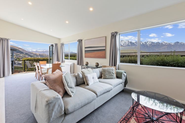 Alpine 75 Estate – Queenstown Hill 7 Bed