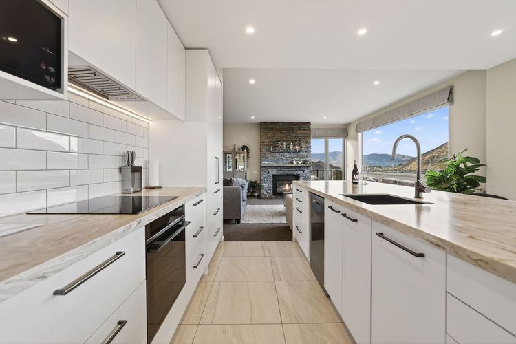 Alpine 75 Estate – Queenstown Hill 7 Bed