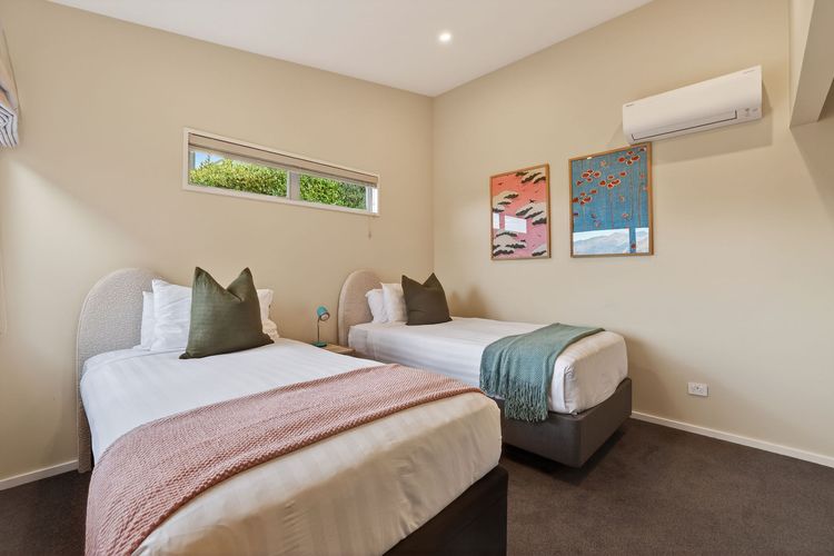 Alpine 75 Estate – Queenstown Hill 7 Bed